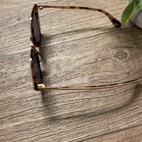 Kate Spade Joylyn Sunglasses - Picture 6 of 11